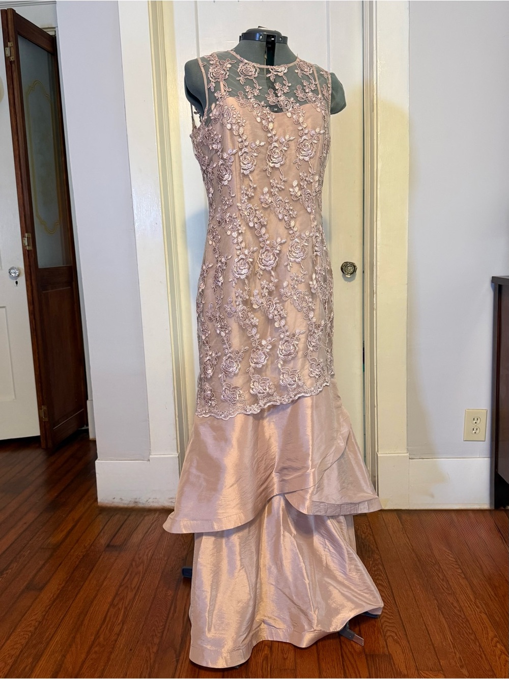 Vintage Rose Lace Overlay Dress blush pink, size 12